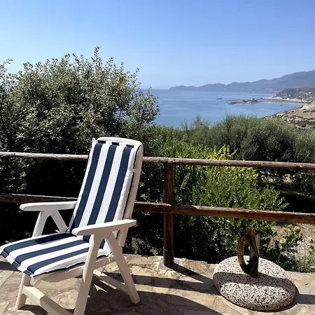 Vista Mare A Bosa Villa