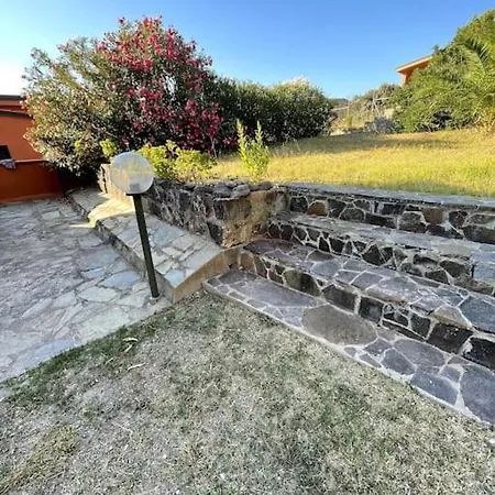Cisto - Giardino E Vista Sul Golfo Di Bosa Vila Magomadas