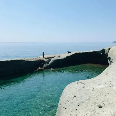 Cisto - Giardino E Vista Sul Golfo Di Bosa *